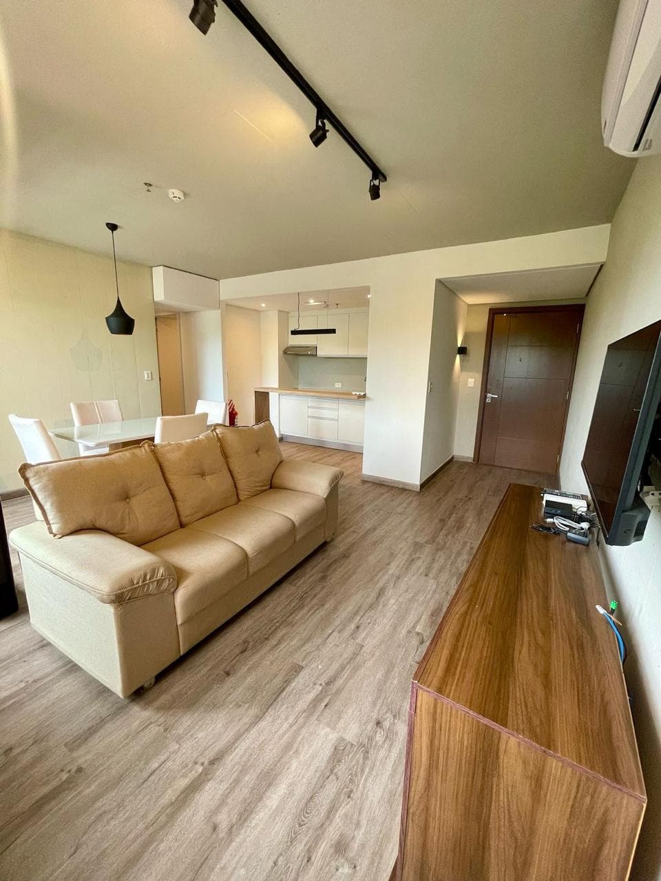 En alquiler – departamento de 2 dormitorios amoblado en barrio Trinidad — foto 5