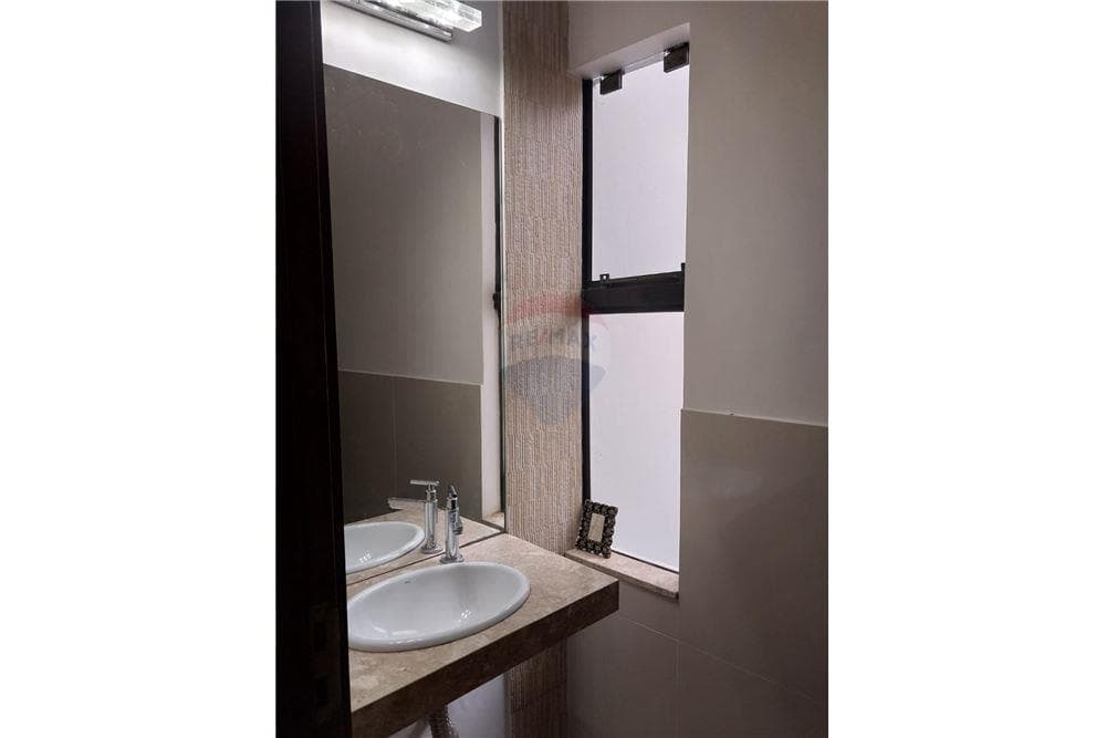 ✨alquiler de casa en ita enramada - ¡confort, seguridad y espacios amplios!, foto 5