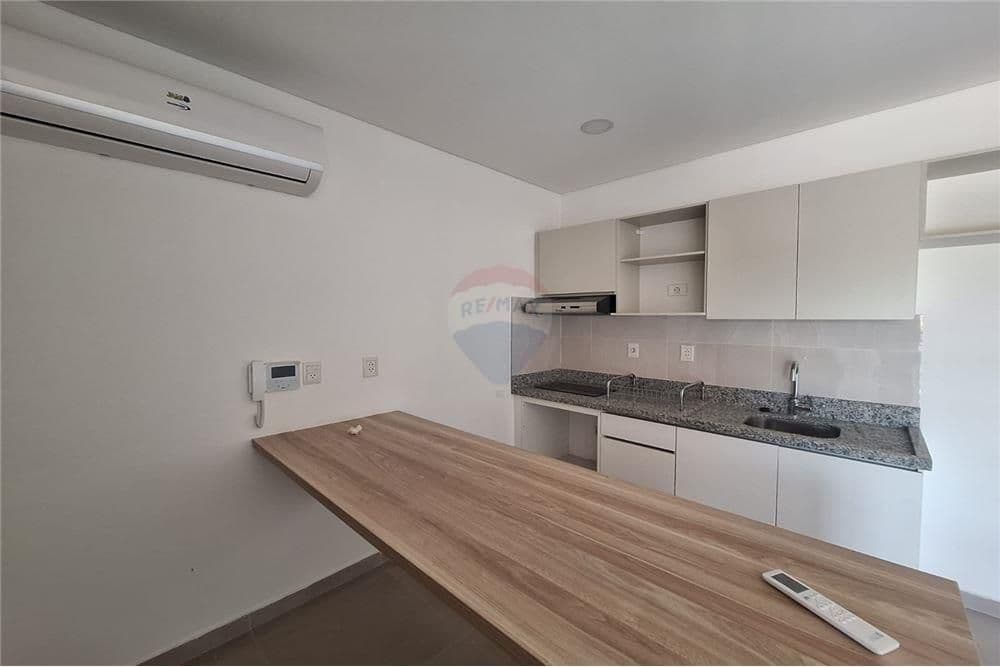 Monoambiente Semi Amoblado en CorAr Tower 1, Fernando de la Mora, foto 3