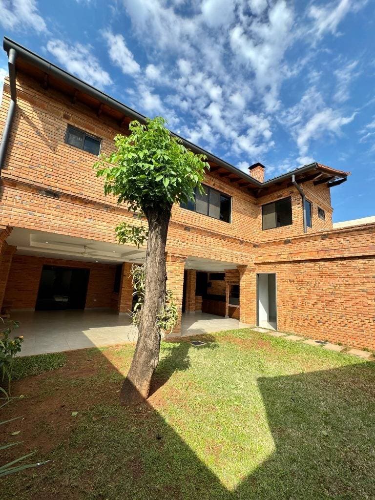 En alquiler residencia en Las Lomas, foto 2