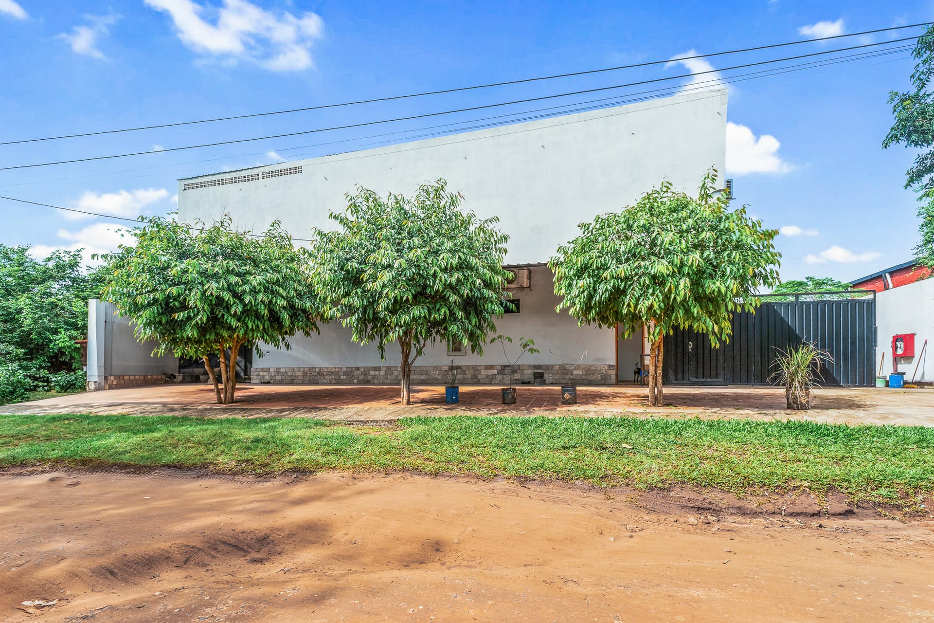 Depósito - Venta - Luque, Paraguay, foto 1