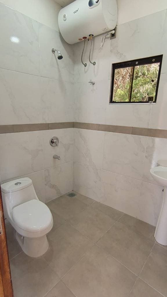 En Alquiler Departamento Independiente a estrenar en zona Aeropuerto, foto 5