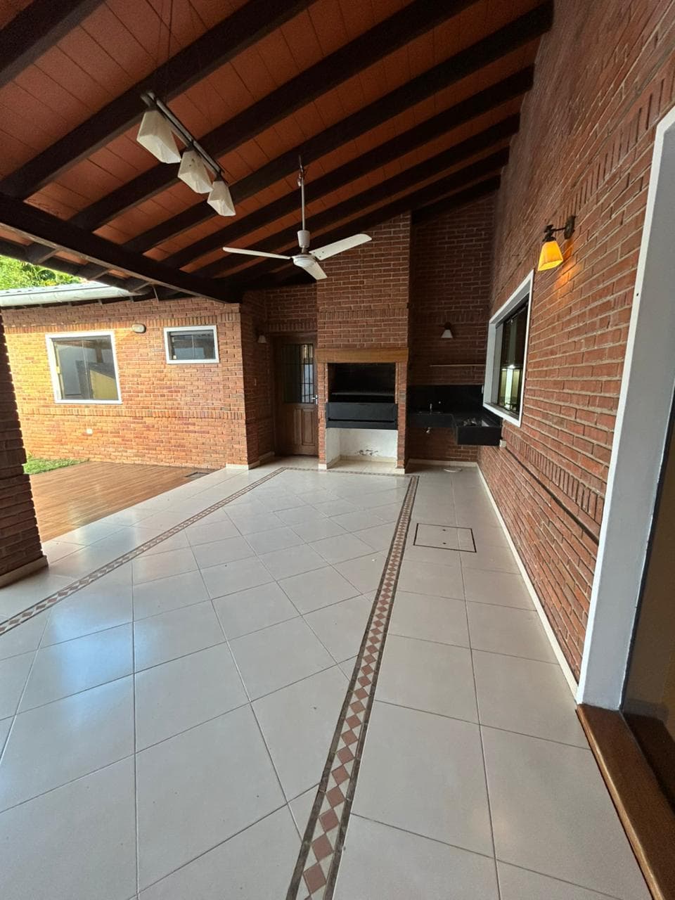 Casa De 4 Dormitorios En Lambare — foto 5