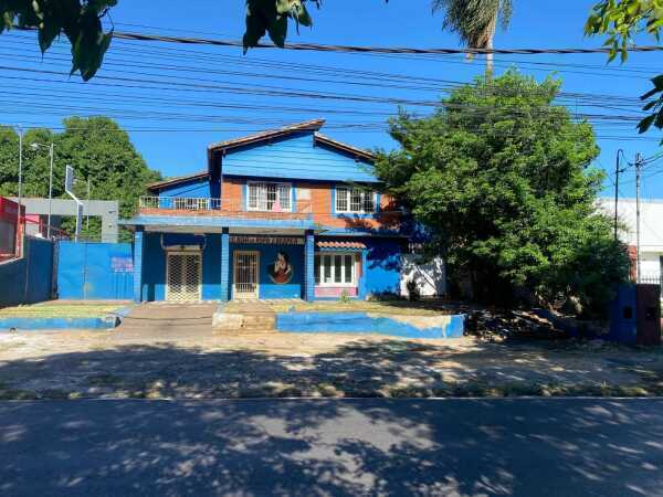 En venta propiedad de 1.358 m2, salida de calle a calle, sobre la avda. Fernando, foto 1