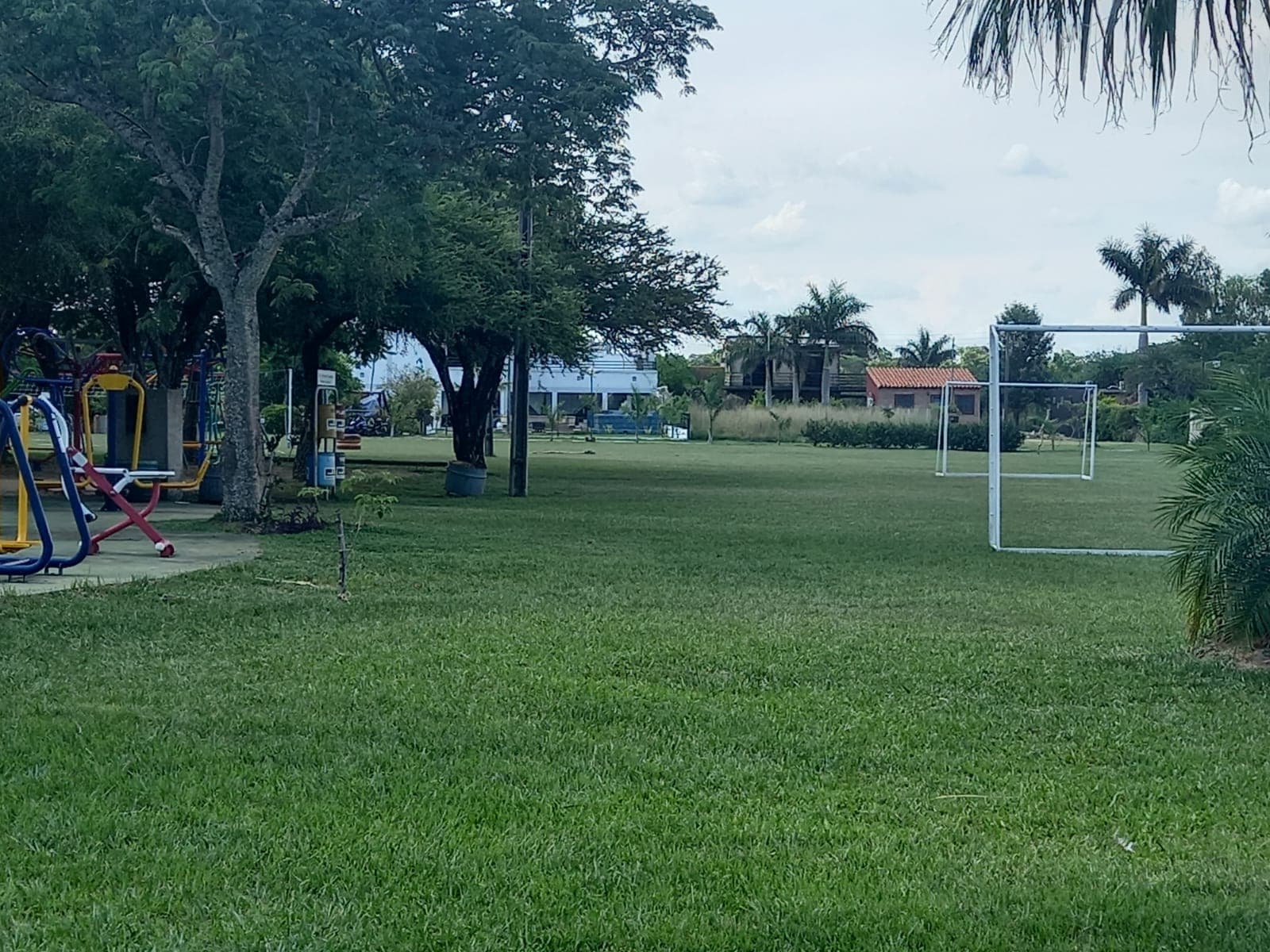Vivienda en barrio cerrado costa lago aregua, foto 3