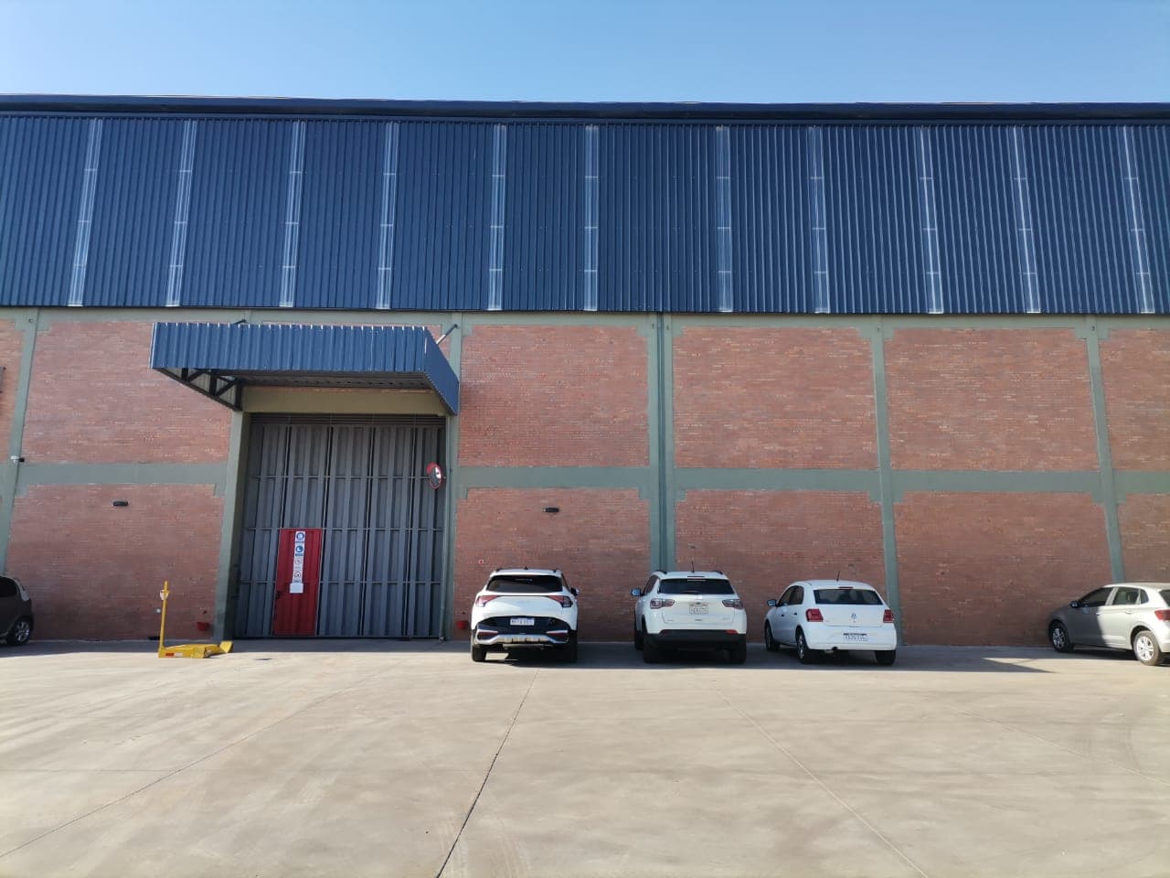 Alquilo Deposito de 1.051 m2 en Mariano Roque Alonso‼️ C-1061