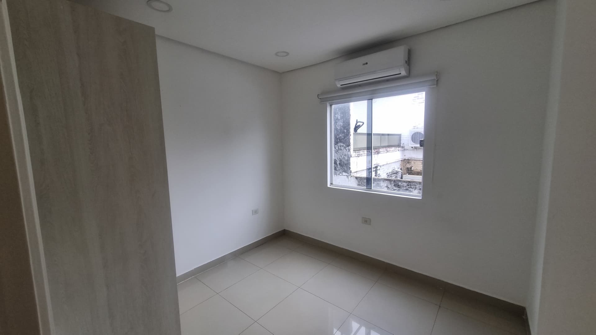 Duplex en Alquiler Fernando de la Mora, foto 3