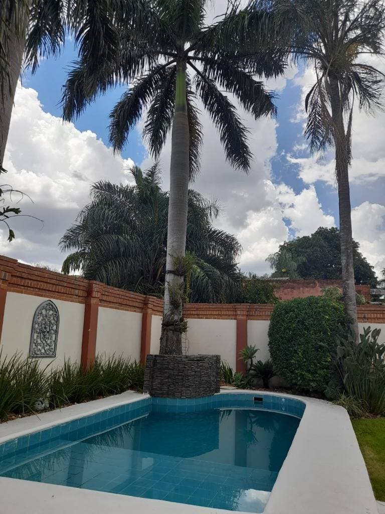 De residencia premium en barrio mburucuyá, foto 3