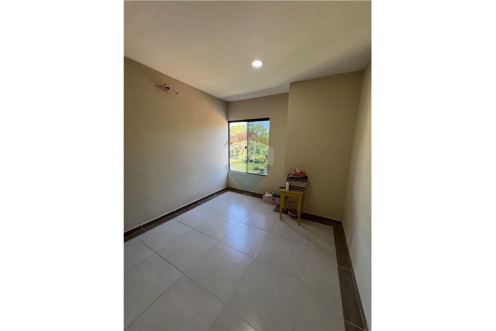 Duplex - Venta - Villa Elisa, Paraguay, foto 3