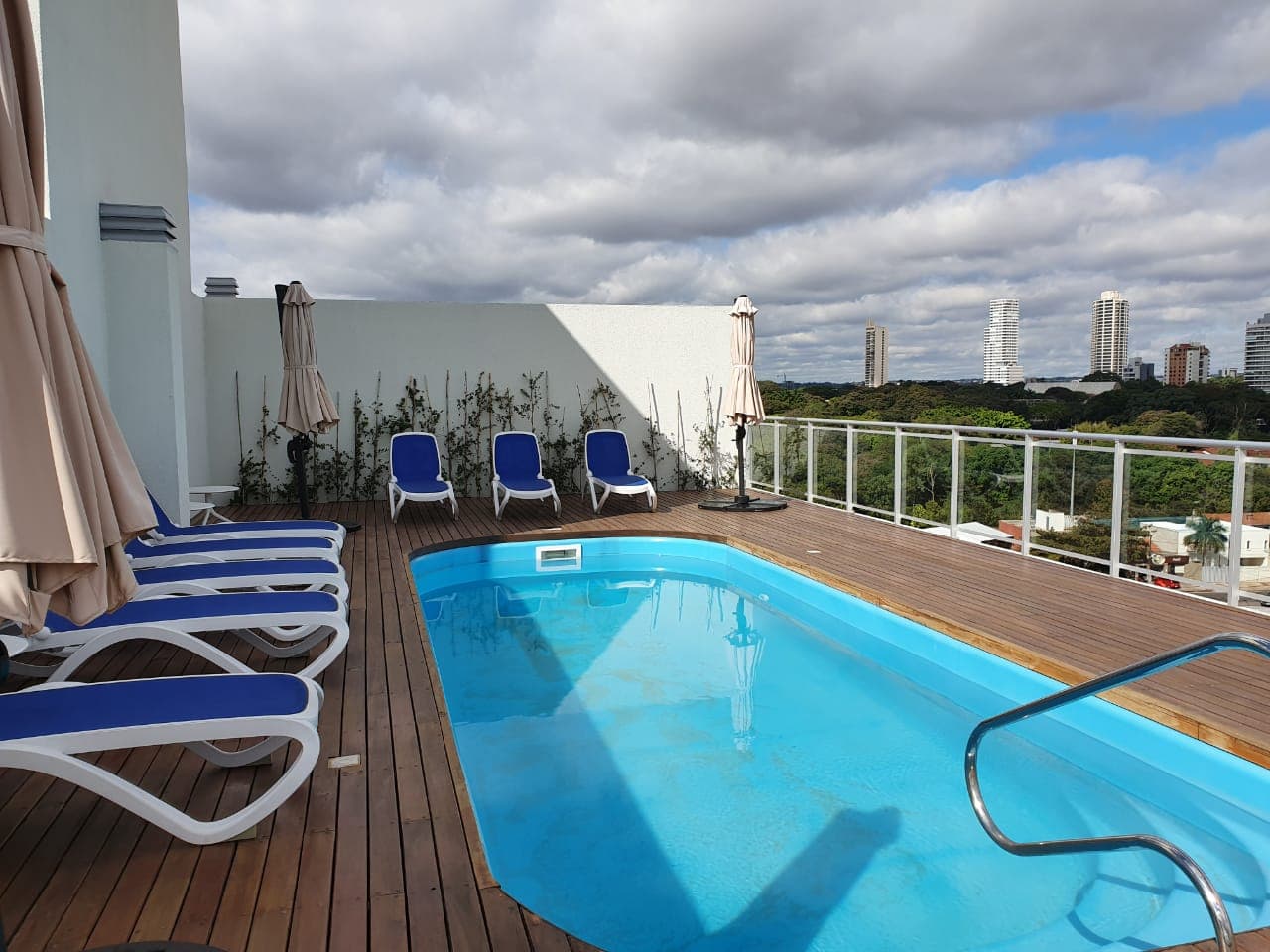 Alquilo departamento 1 dormitorio zona shopping del sol