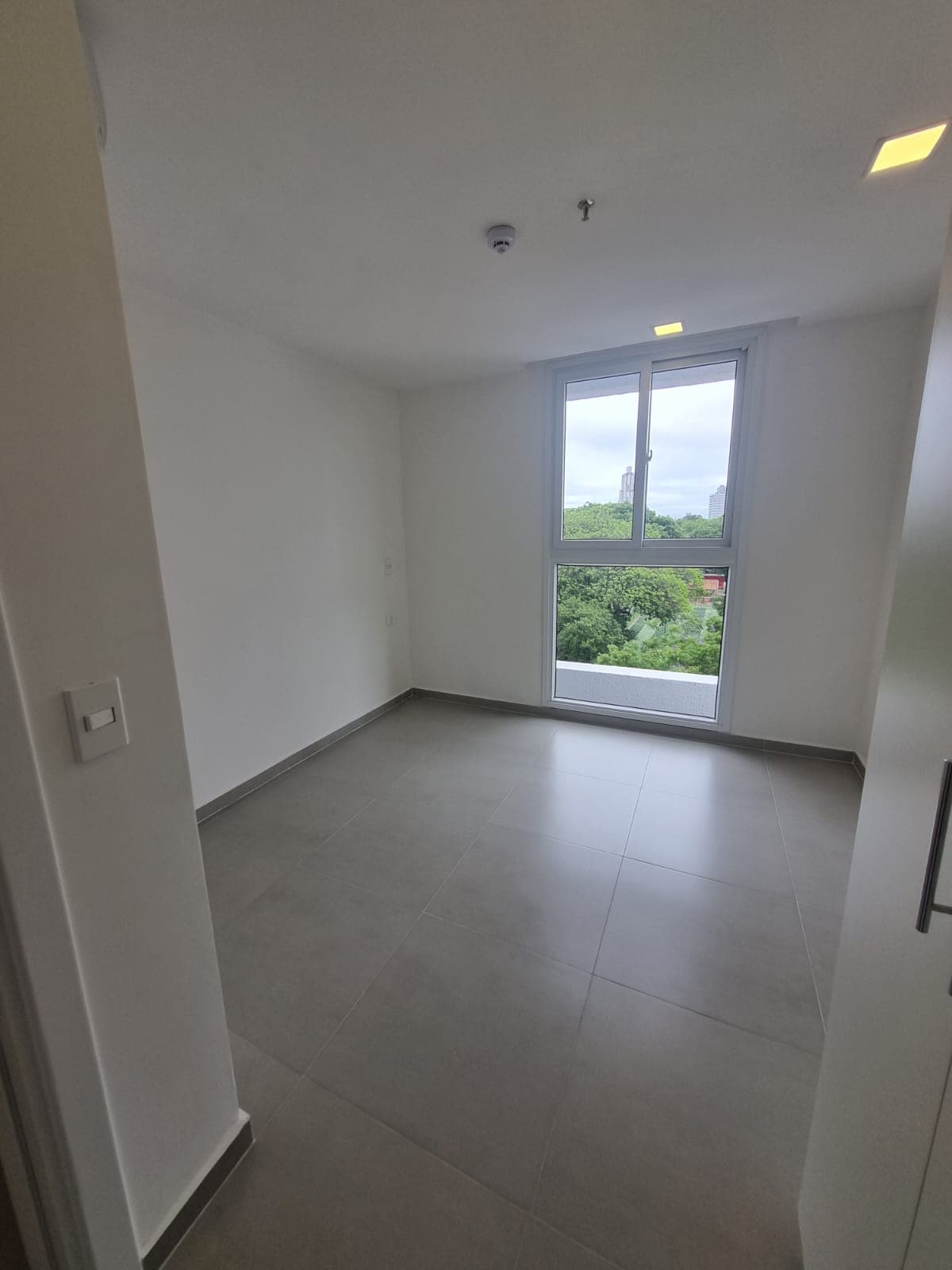 Departamento de 1 dormitorio con cochera en barrio Herrera, foto 5