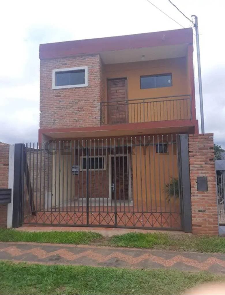 Duplex en fdo de la mora zona sur, foto 1