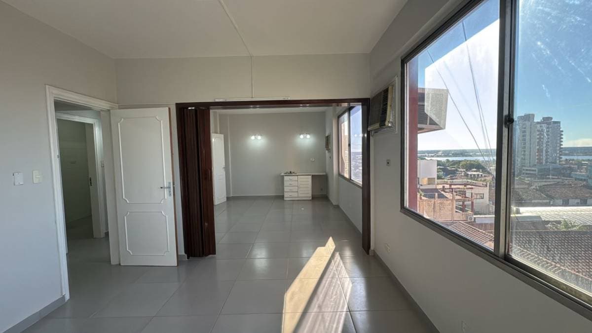 Alquilo consultorio medico en edif medico profesional, san roque - id 50314
