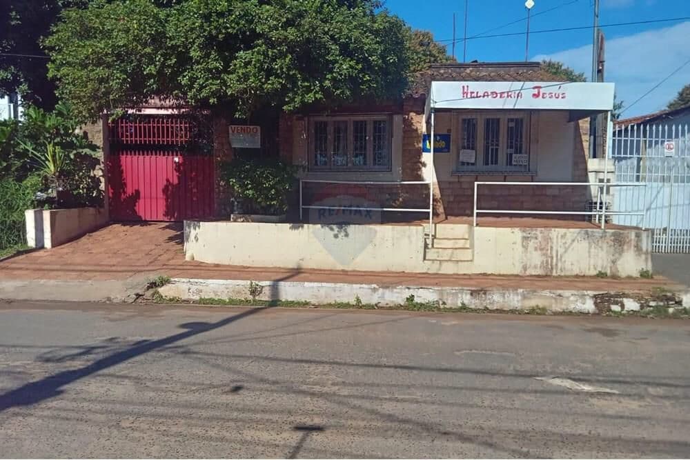 Vendo casa en San Lorenzo barrio Las Mercedes