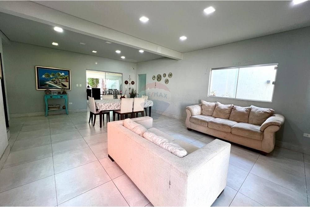 En venta amplia y hermosa residencia en Asunción, foto 4