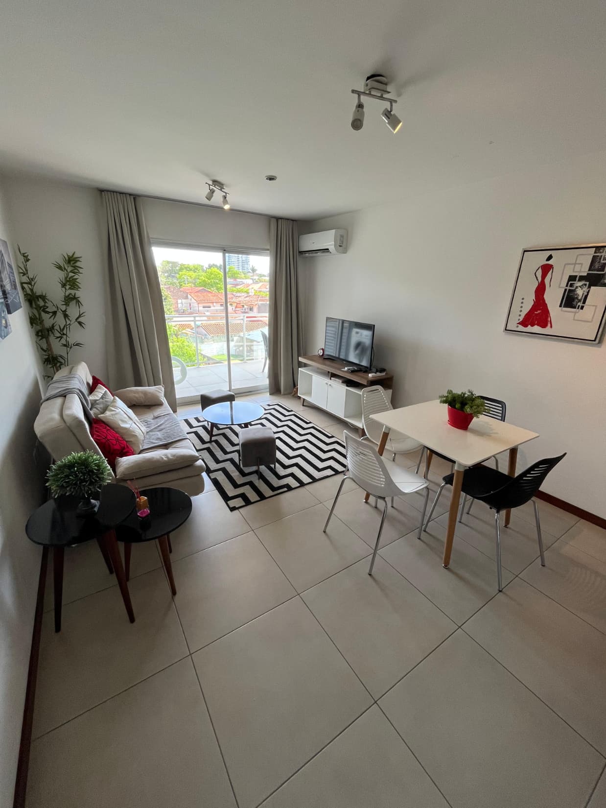 – Departamento Amoblado 1 dormitorio Zona Shopping del Sol, foto 2