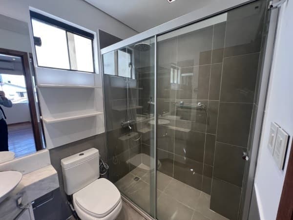 Departamento de 2 dormitorios, cerca del centenario, foto 2