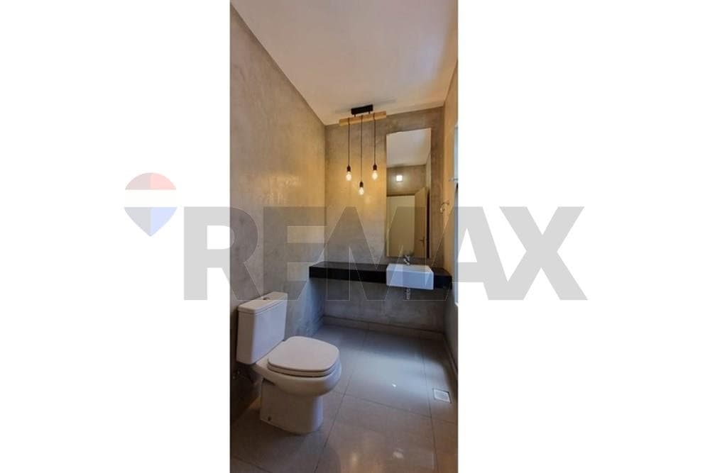 Casa - Alquiler - Lambaré, Central, Paraguay, foto 5