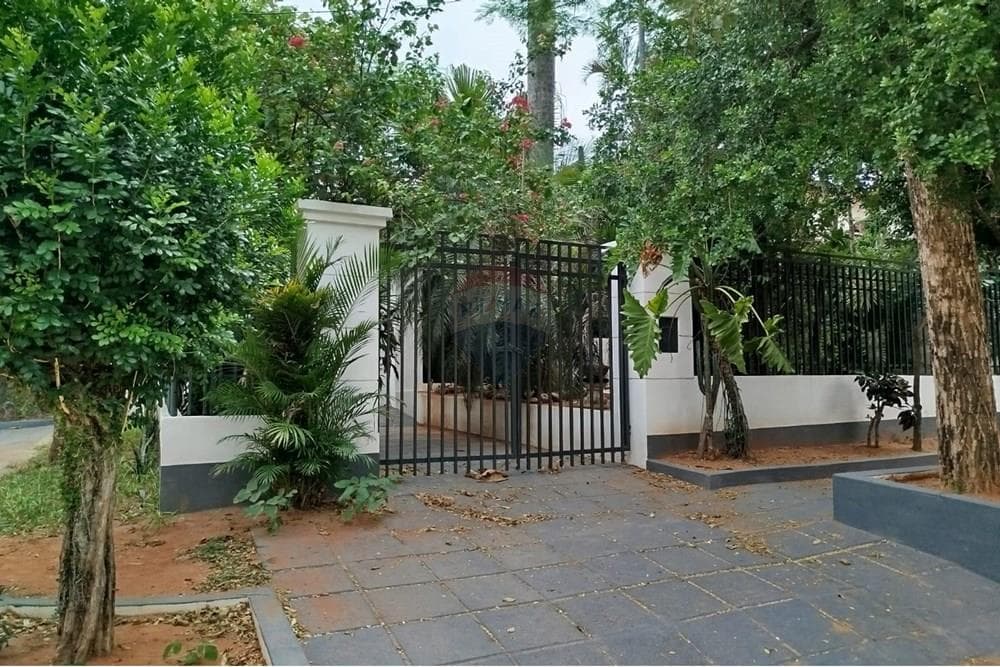 Hermosa residencia en lambare zona yacht, foto 3