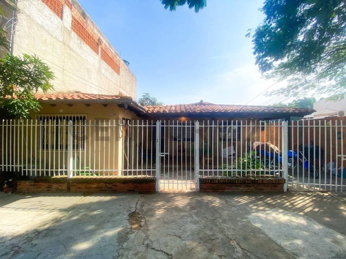 Casa a precio de terreno en mra, foto 4