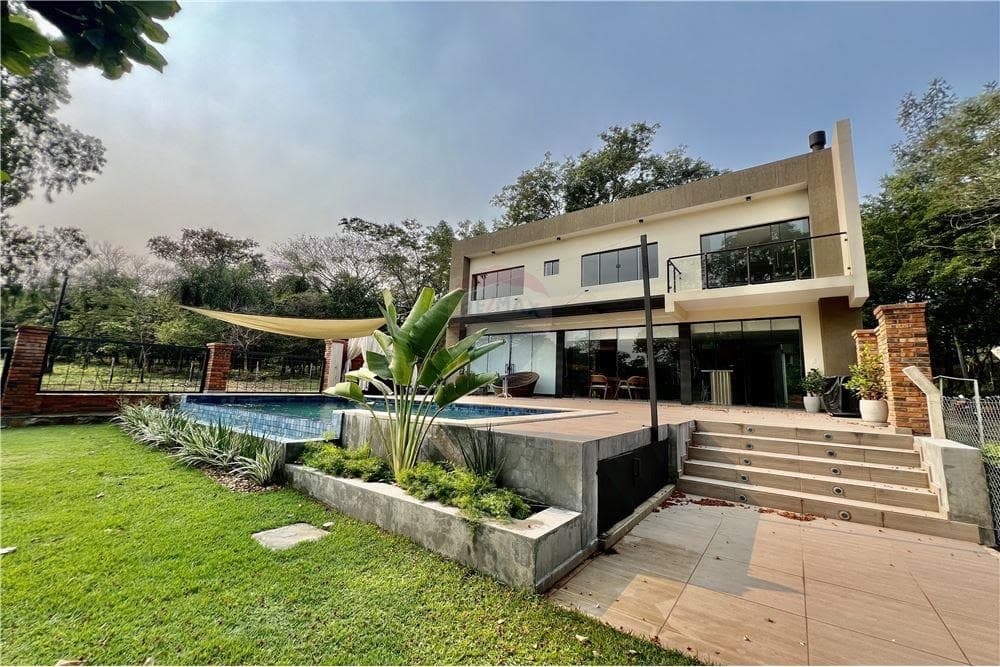 Vendo casa a estrenar en San Bernardino totalmente amoblada