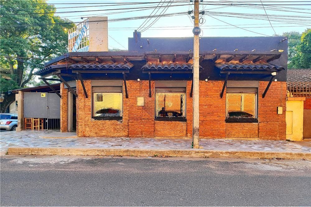Local comercial en esquina 101m2, foto 3