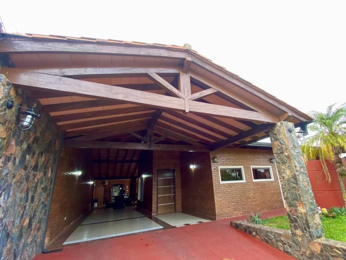 Amplia residencia en fernando zona sur, foto 1
