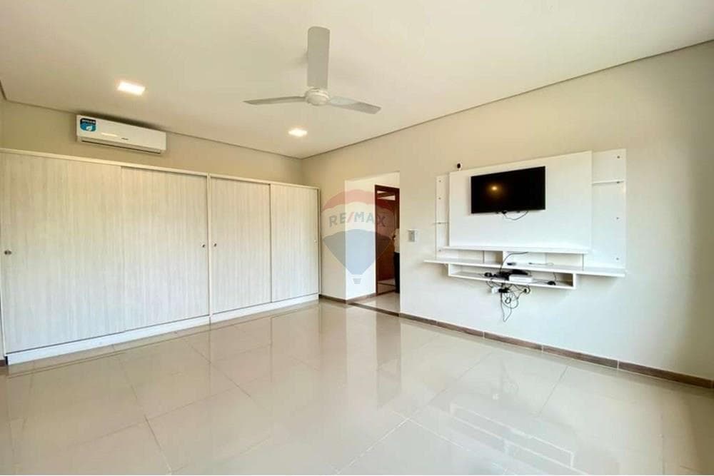 Residencia en Luque cuarto barrio, foto 3