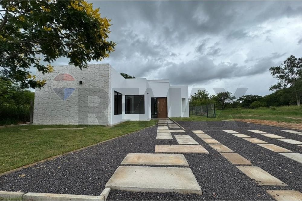 Residencia en surubi i, foto 4