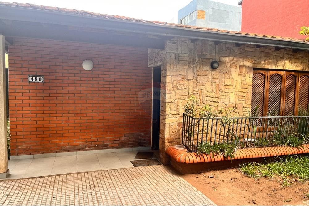 Casa - Venta - Paraguay Asunción Herrera, foto 2