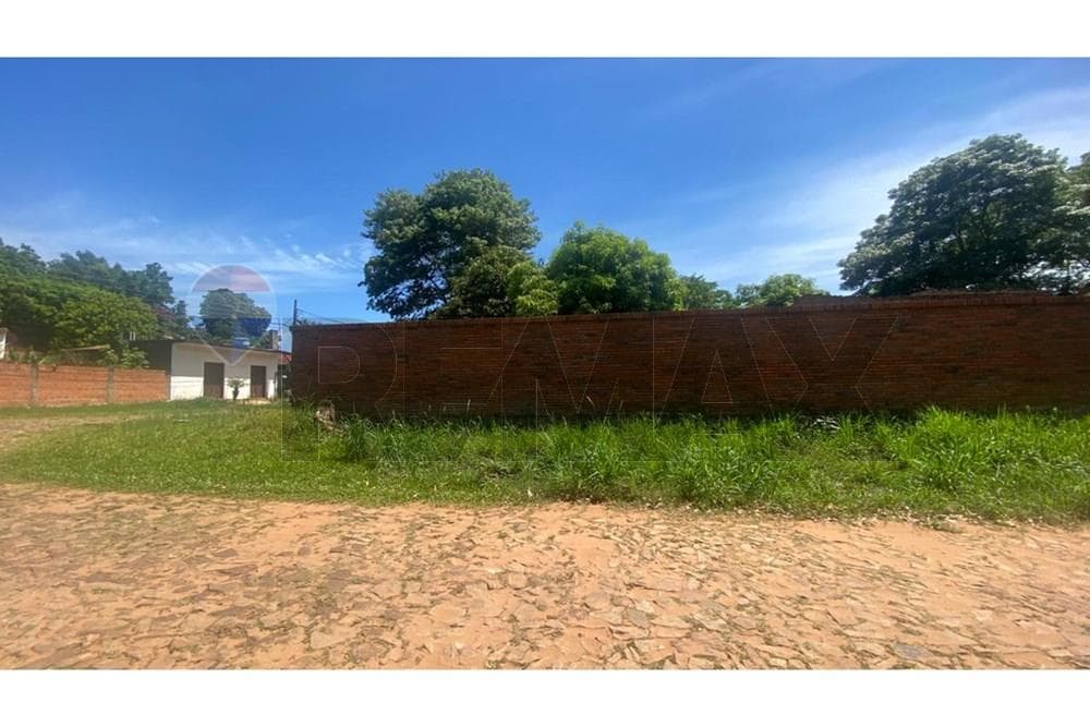 En Venta Terreno Luque, foto 1