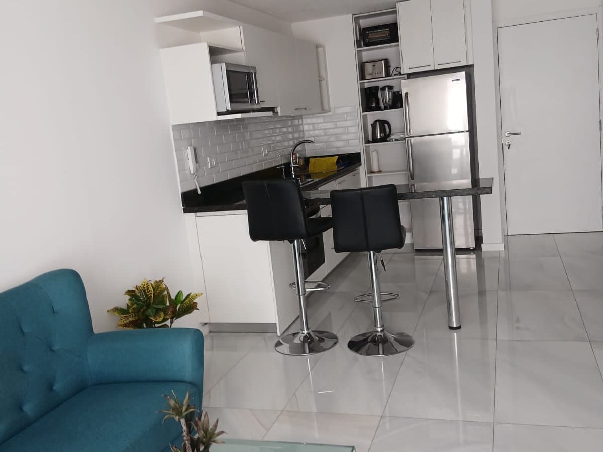 departamento de 1 dormitorio en Mariano Roque Alonso, foto 2