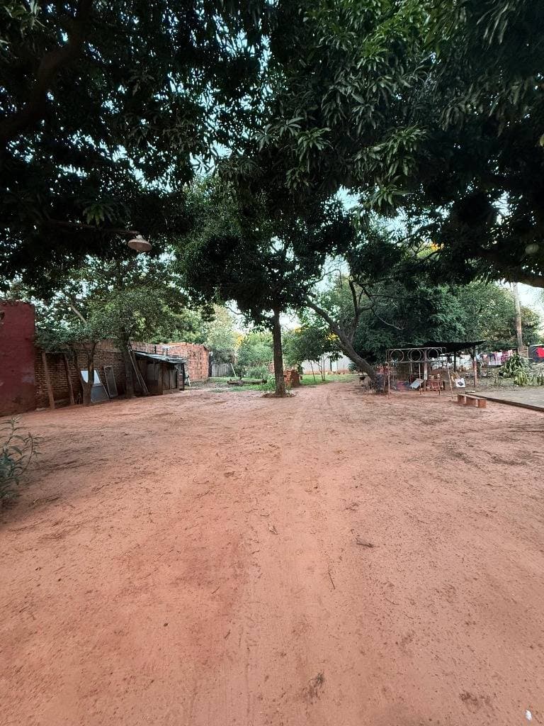 Terreno de 1.710 m² en Luque, foto 4