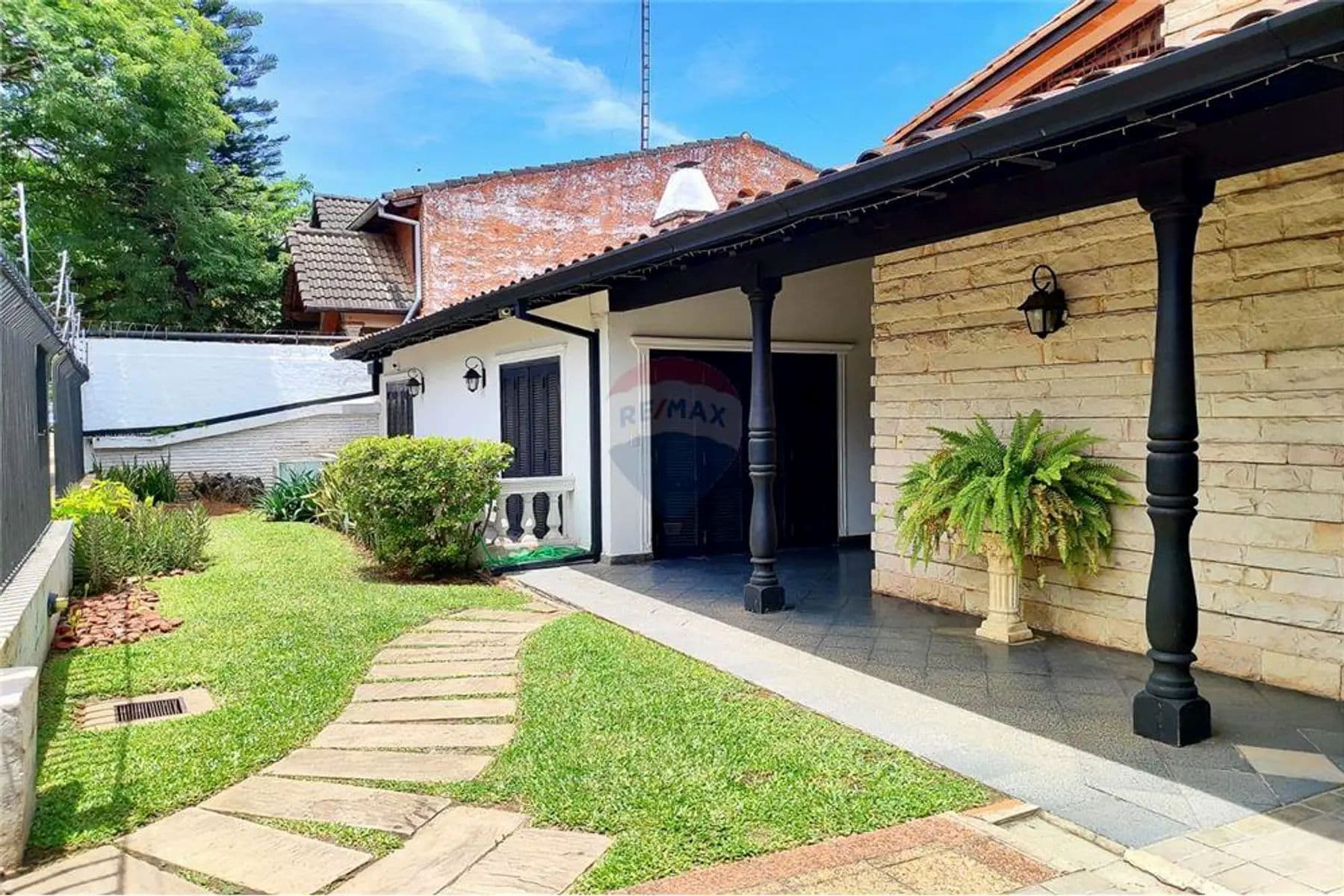 Residencia en venta | Manora, Carmelitas — foto 3