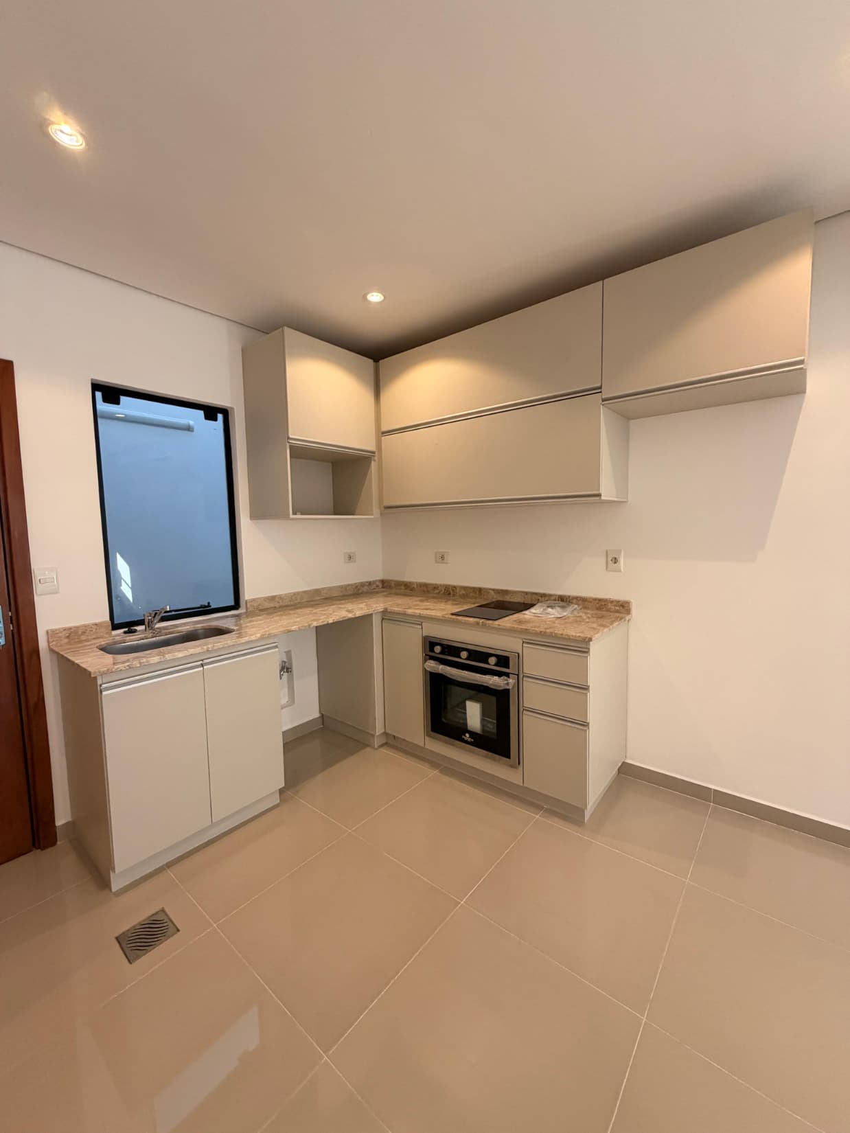 departamentos en Barrio Pitiantuta, Fernando de la Mora (Zona Sur) — foto 4