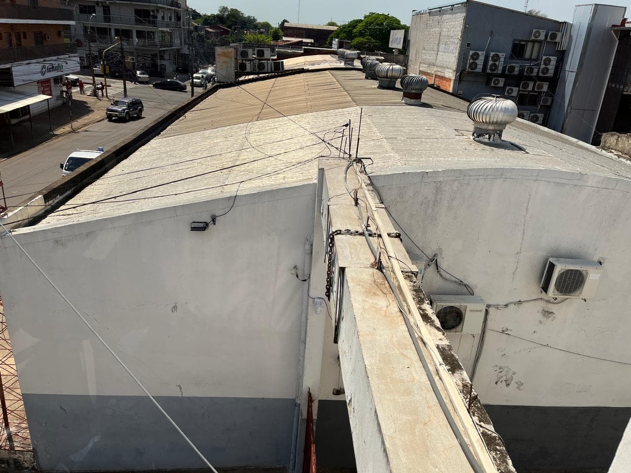 En venta – propiedad comercial sobre ruta 2 ,pleno centro de capiata — foto 4