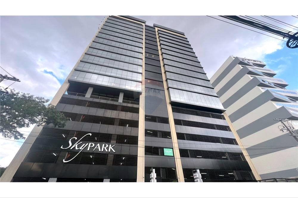 Oficina corporativa sky park III