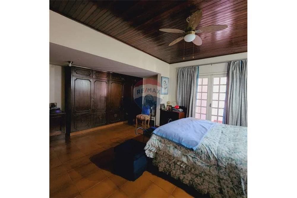 Casa en barrio nazareth — foto 3