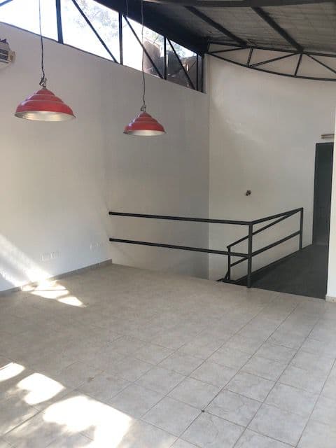 En alquiler local comercial gastronomico de 120m2 zona boggiani — foto 3