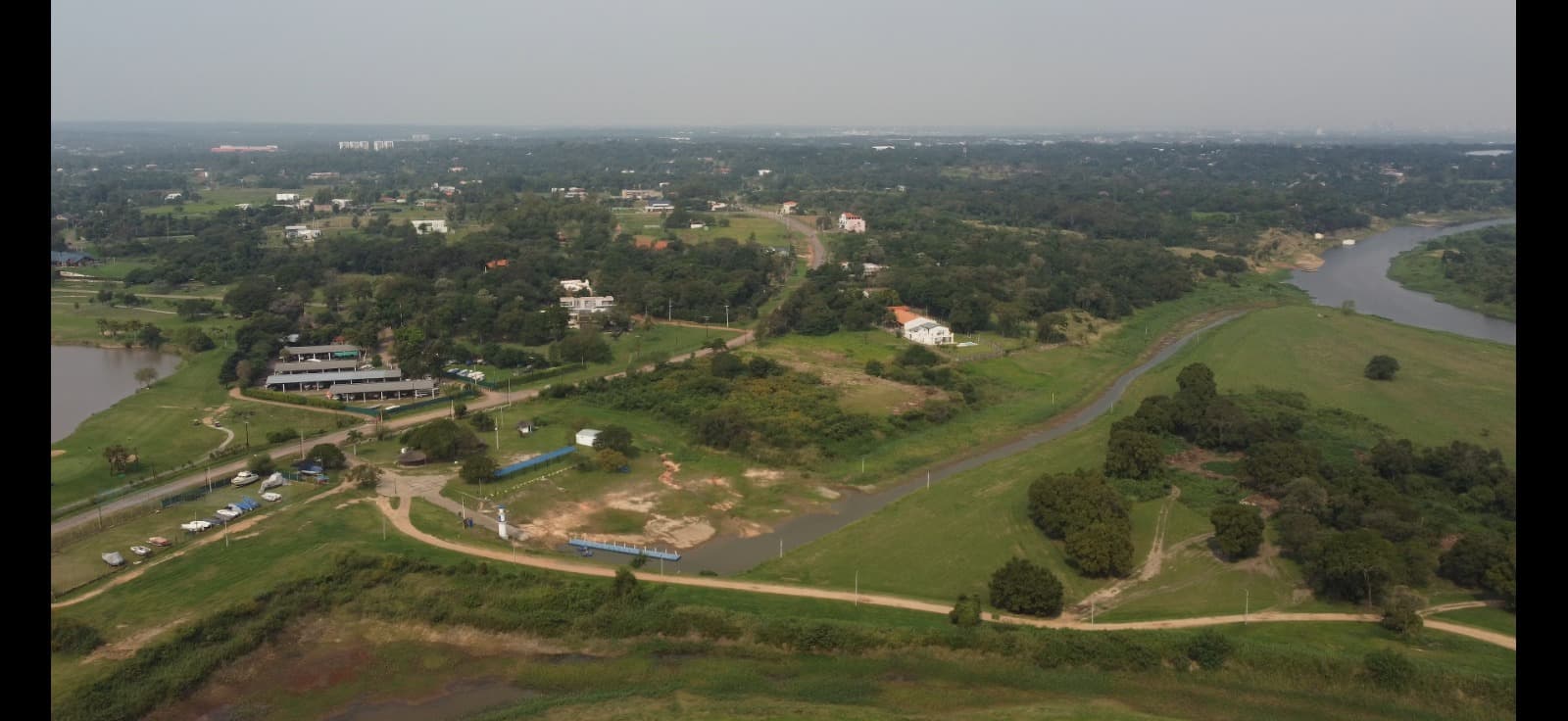 En venta importante terreno en barrio cerrado surubi´i, foto 2