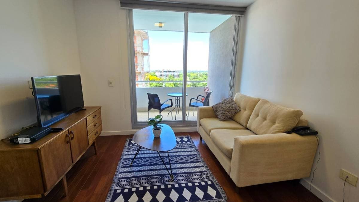 Dpto amoblado de 1 dormitorio edificio skytower — foto 3