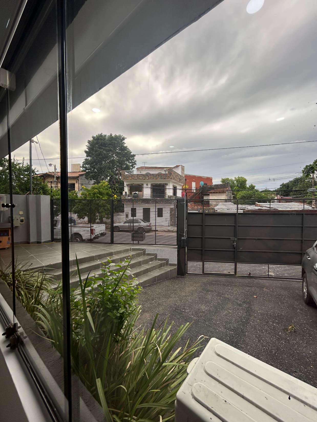 Residencia Con 5 Habitaciones (3 En Suite) En Asuncion - San Vicente, foto 3