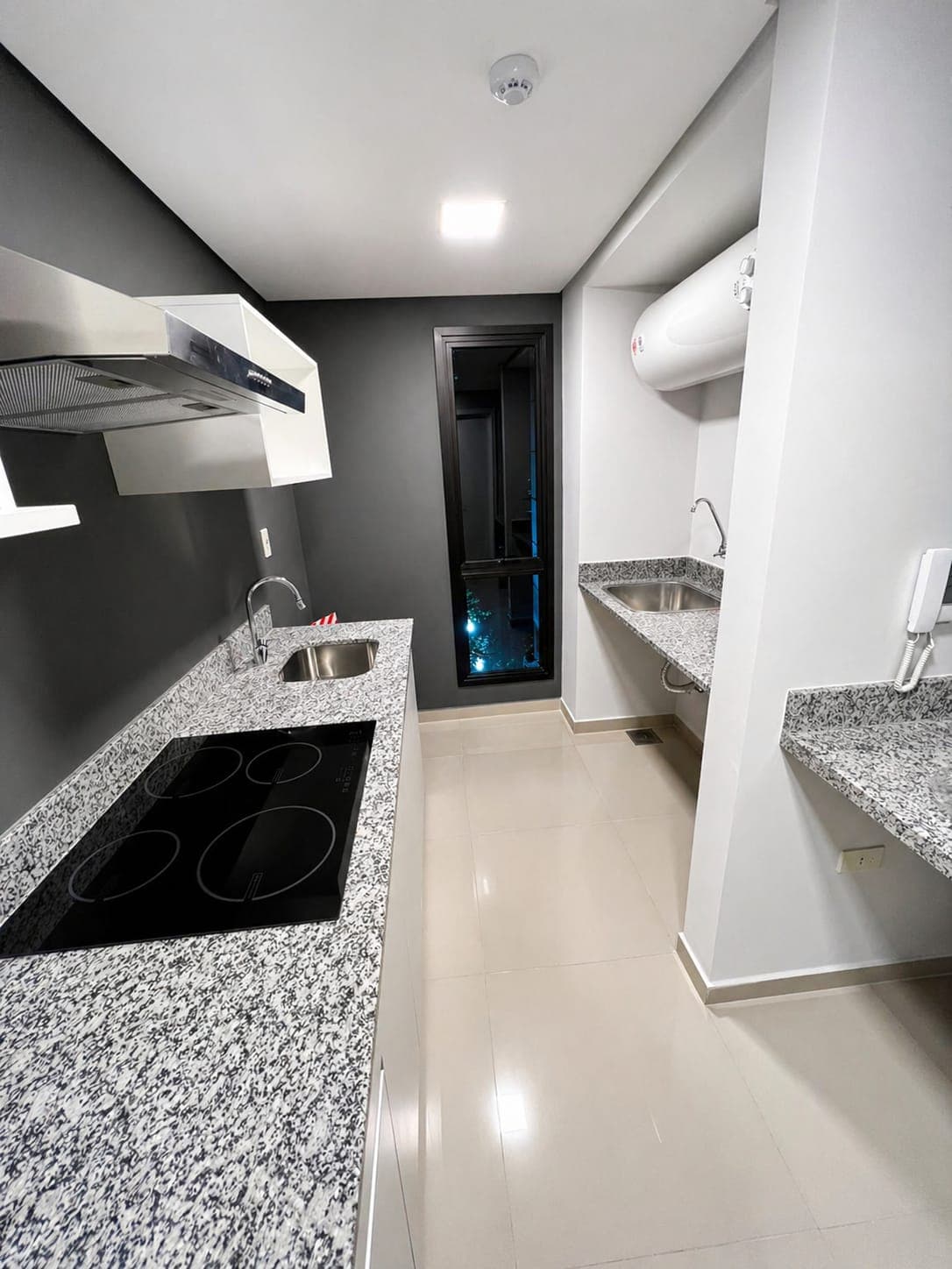 departamento en Edificio INSIGNIA 4 – Luque - piso 5 — foto 2
