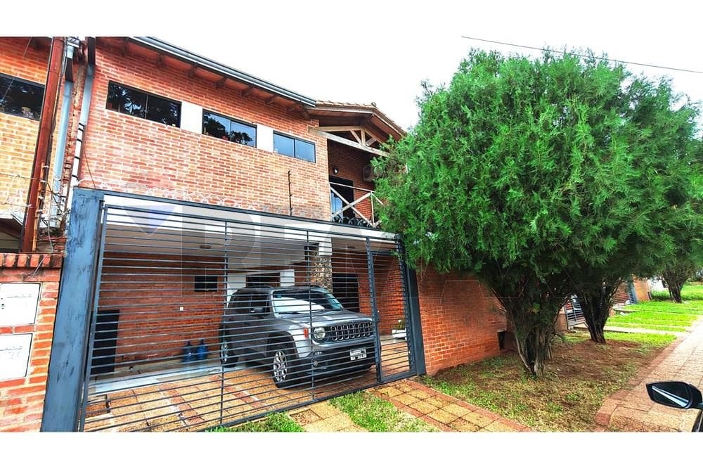 En Venta Dúplex 3 dorm. - Fdo. Zona Sur