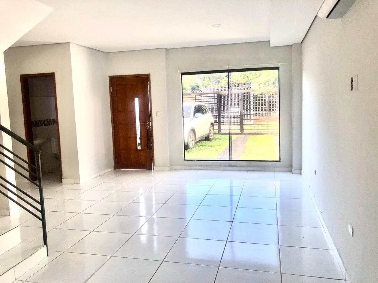 Dúplex en Venta en Capiatá con Piscina | 3 Dormitorios | Ruta 1 km 15, foto 3