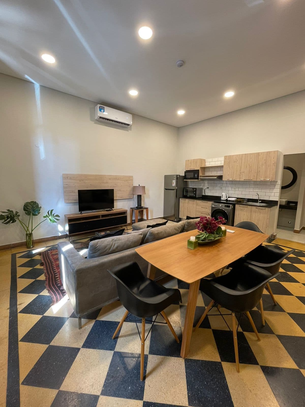 Dpto Con Y Sin Muebles En El Centro 67 M2 1 Dormitorio — foto 5