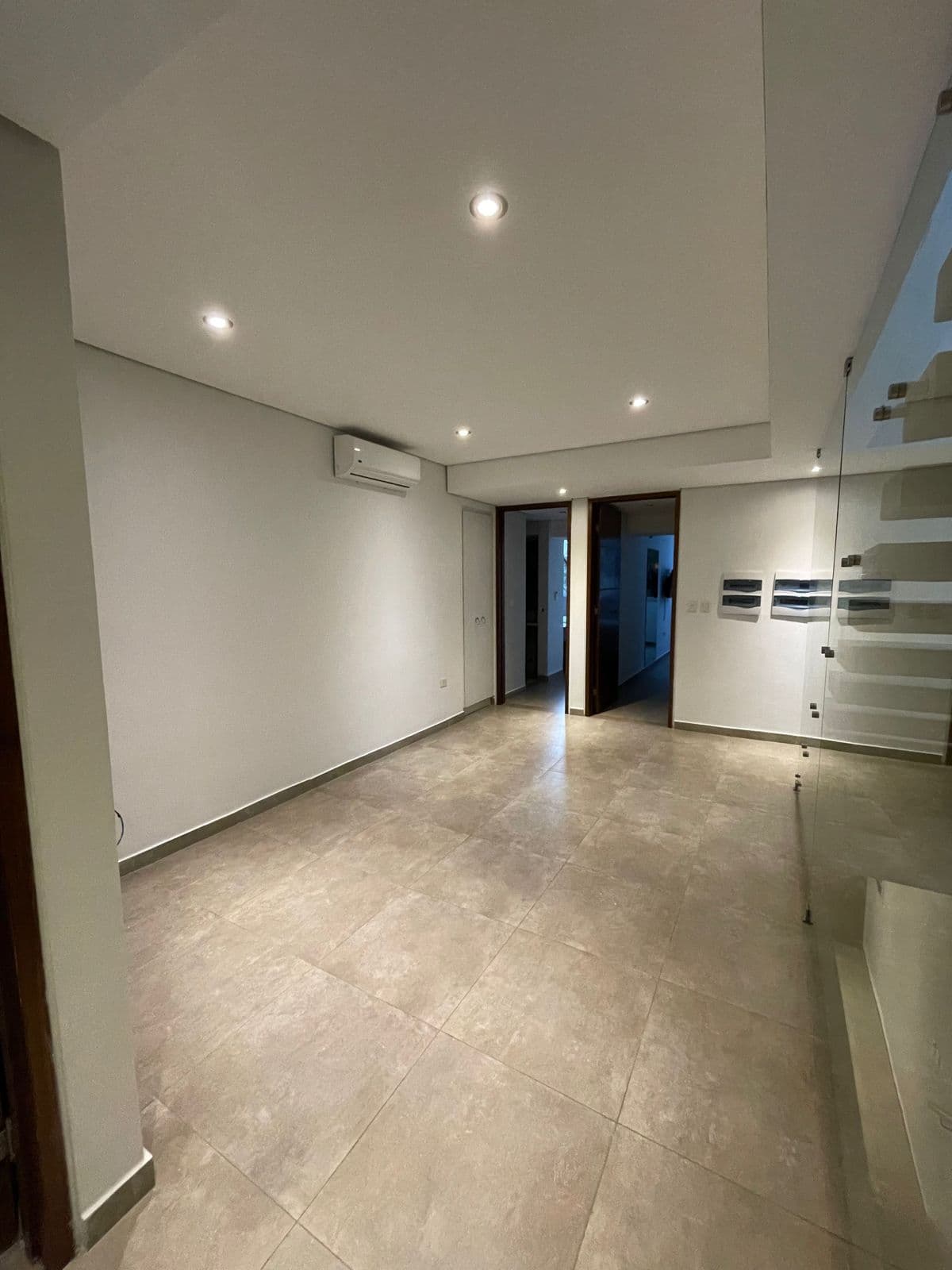Triplex de 3 suites con domótica en mburucuya — foto 5
