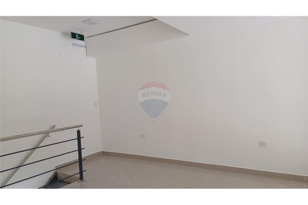 Local Comercial - Alquiler - Paraguay Asunción Ycuá Satí, foto 3