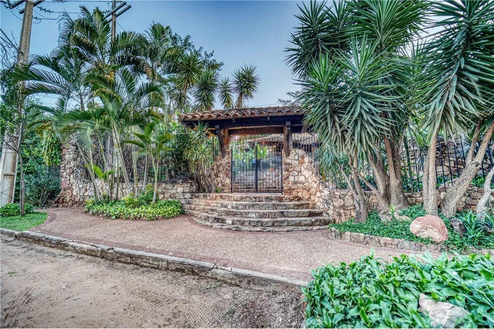 Residencia - Venta - Carmelitas, Paraguay, foto 2