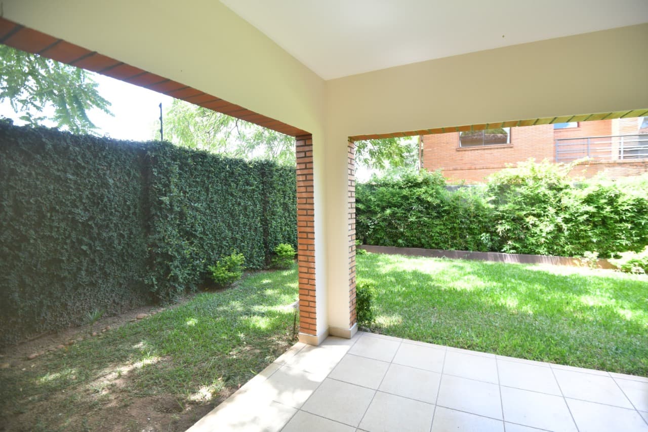 Alquiló casa de 4 habitaciones en barrio cerrado, foto 4